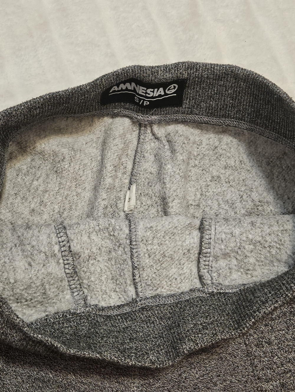 Amnesia Heathered Gray Slim Jogger Sweatpants with Zippered Pockets - Picture 11 of 16